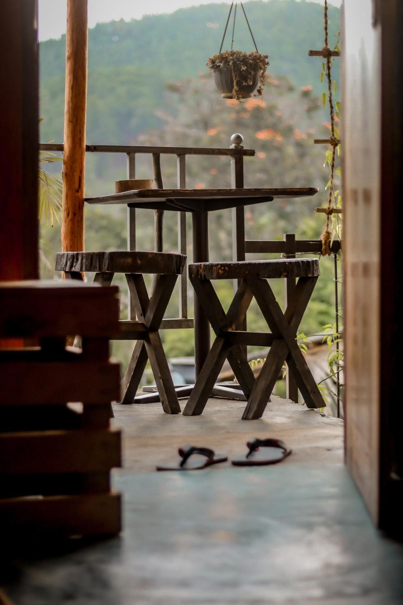 Hostal Tree House Элла Экстерьер фото